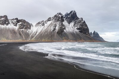 Obraz Krajobraz dzikiej plaży na Islandii