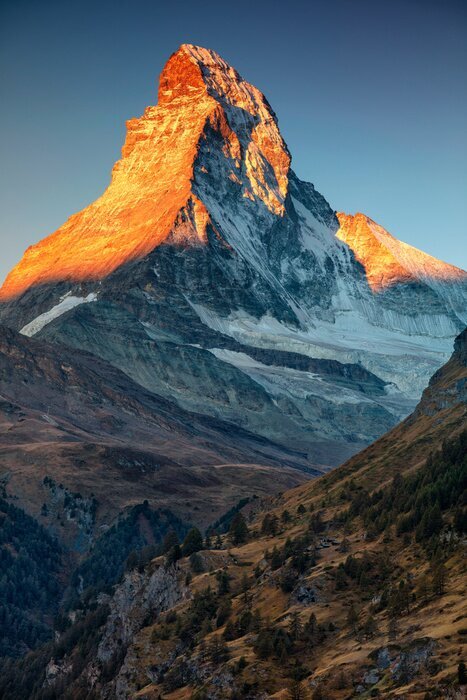 Obraz Krajobraz Matterhorn w Szwajcarii podczas jesiennego wschodu słońca