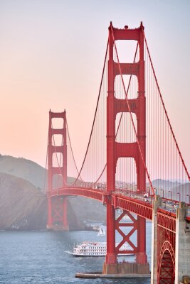 Obraz San Francisco i Golden Gate we mgle